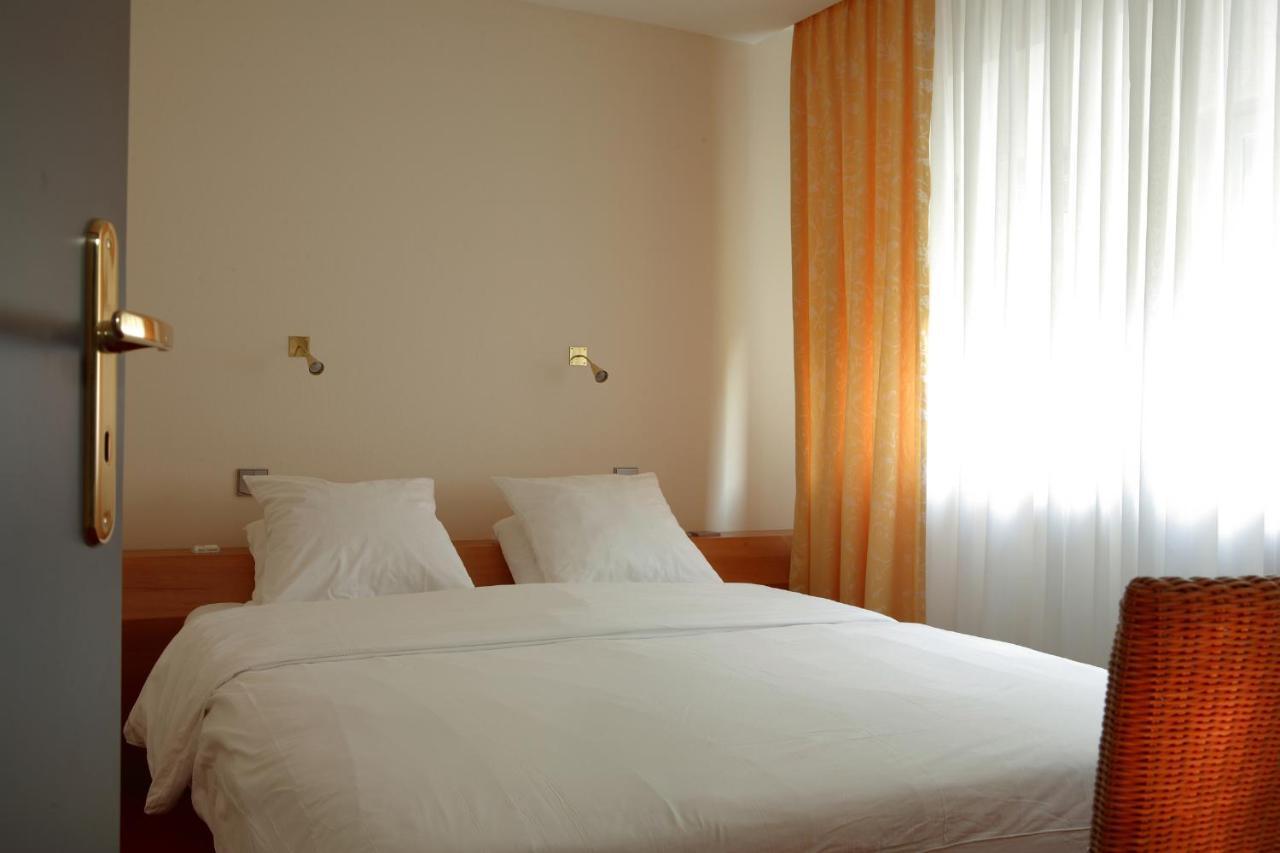 Auberge Sundgovienne Carspach Cameră foto